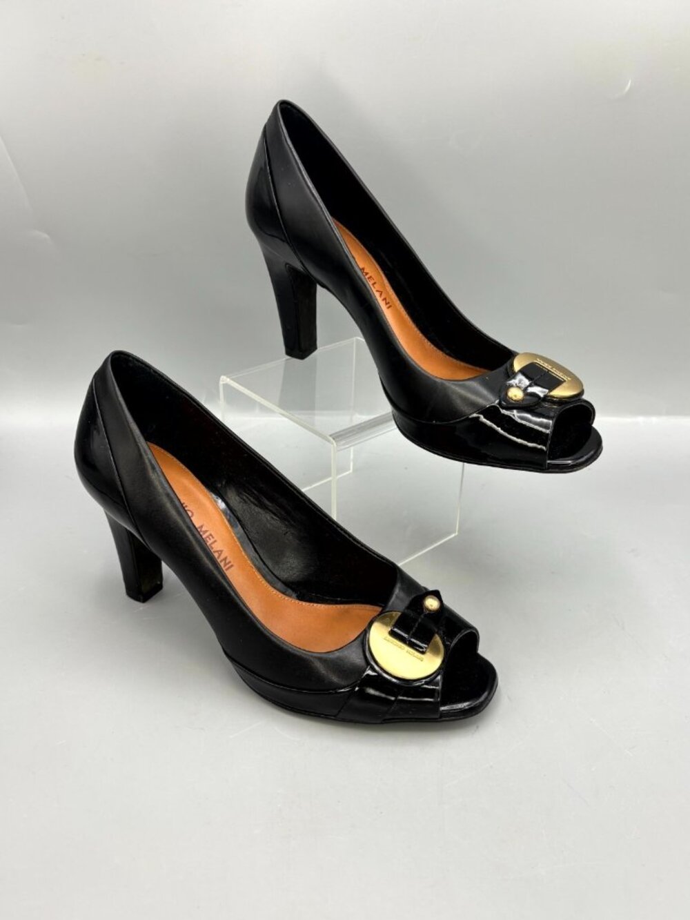 Antonio Melani Women's Pump Heel US 6.5M Black Patent Leather Slip On Peep Toe